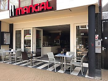 Restaurant buitenkant Diyar Mangal Houtskoolrestaurant